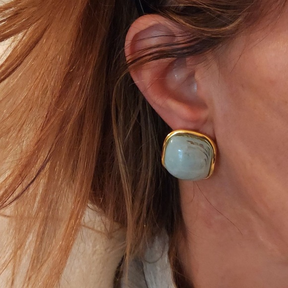 Macaron Color Resin 18k Gold Plated Large Fashion Stud Earrings - Picture 6 of 7